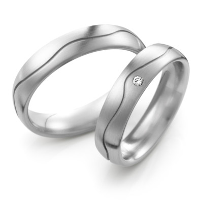 61-62879 Stainless Love by Corini