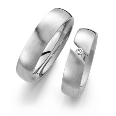 61-609 Stainless Love by Corini